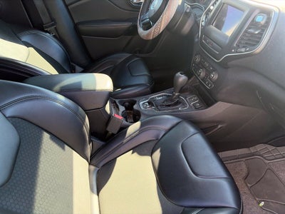 2019 Jeep Cherokee Altitude