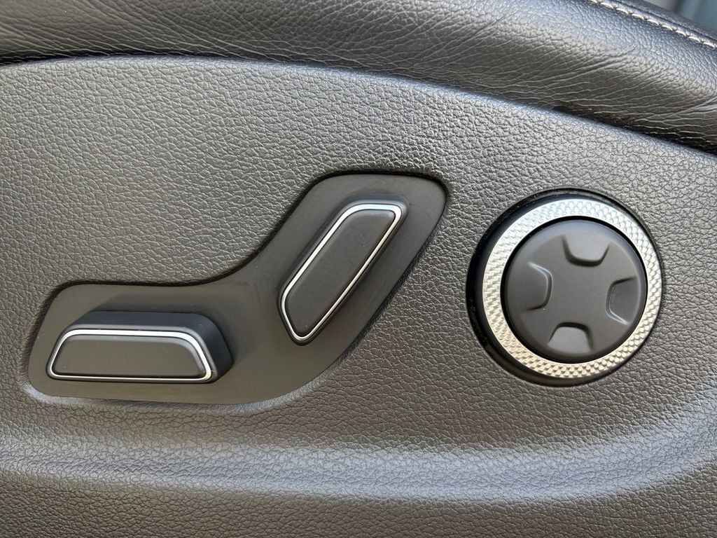 2024 Genesis GV80 2.5T (A8)