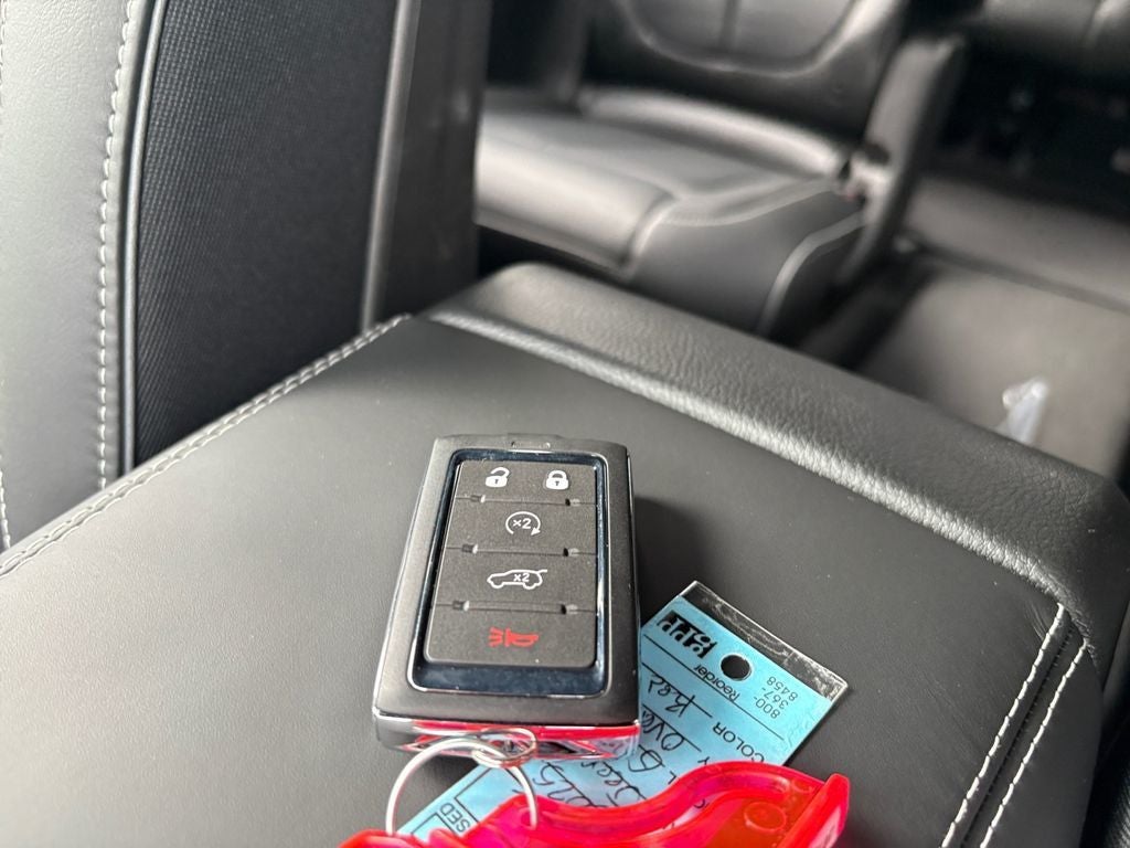 2025 Jeep Grand Cherokee L Overland 4x4