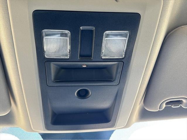 2019 RAM 1500 Classic SLT Crew Cab 4x4 6'4' Box