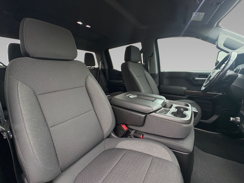 2021 Chevrolet Silverado 1500 4WD Crew Cab Short Bed LT