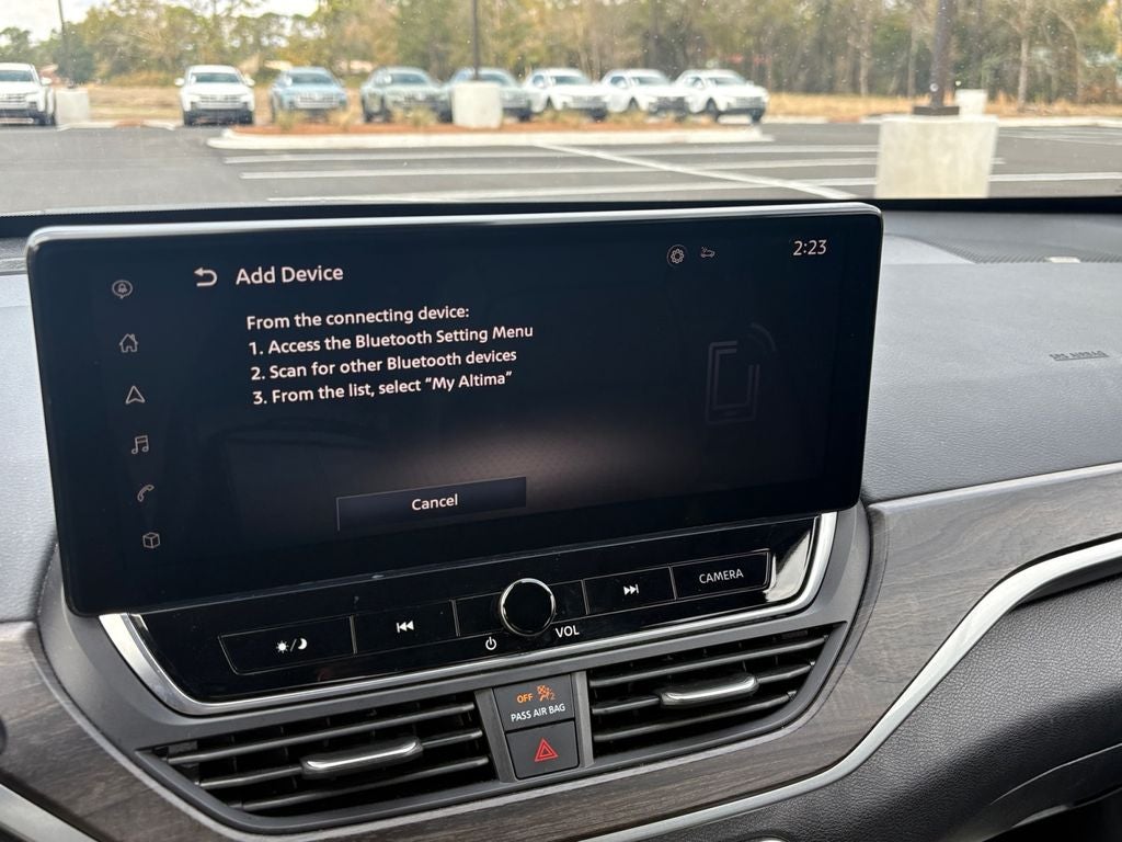 2023 Nissan Altima SL FWD