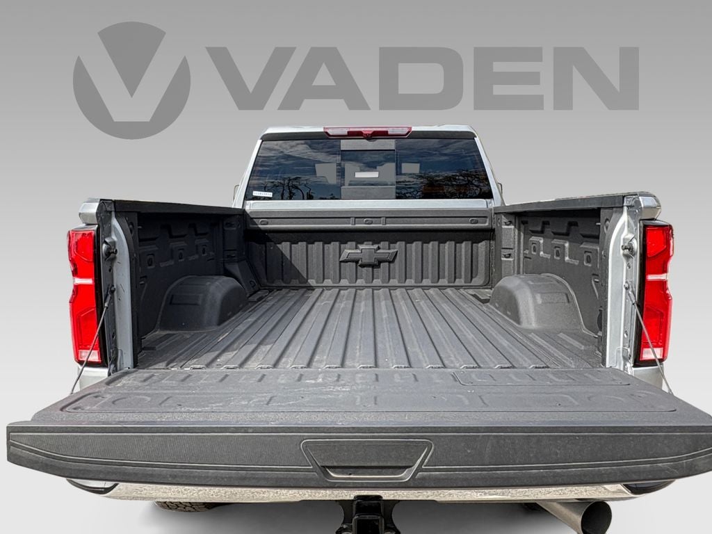 2025 Chevrolet Silverado 2500HD 4WD Crew Cab Standard Bed LTZ