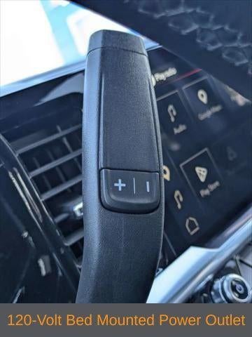 2025 GMC Sierra 1500 2WD Crew Cab Short Box SLT