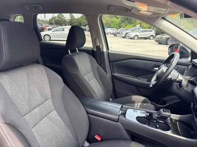 2025 Nissan Rogue SV FWD