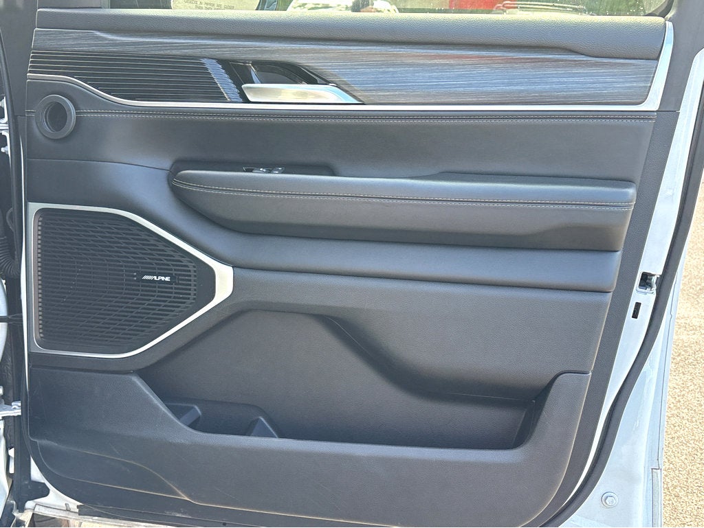 2023 Jeep Wagoneer L Series II