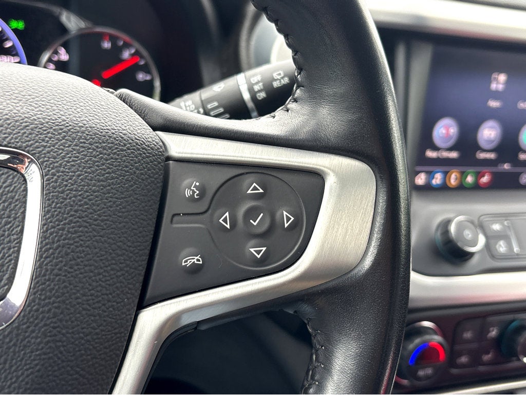 2020 GMC Acadia SLT