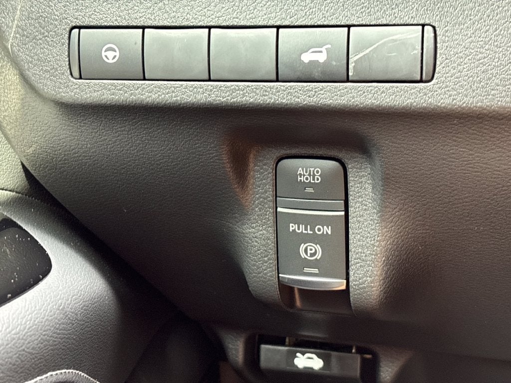 2025 Nissan Murano SV
