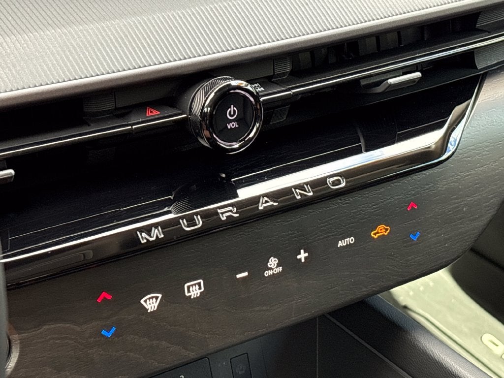 2025 Nissan Murano SV