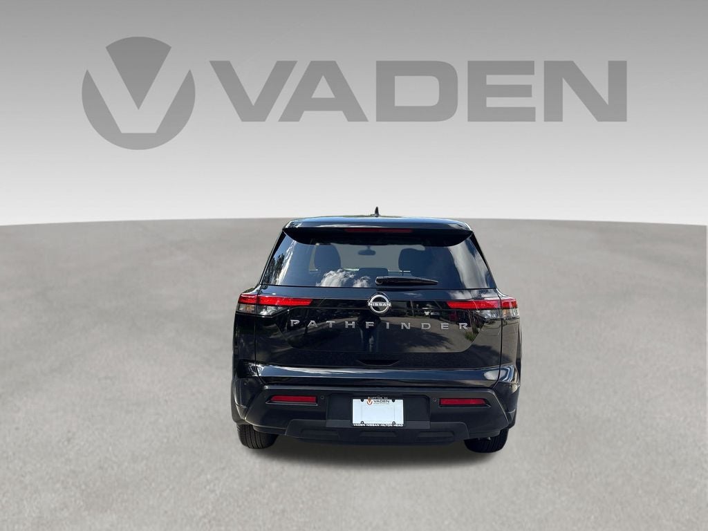 2026 Nissan Pathfinder S