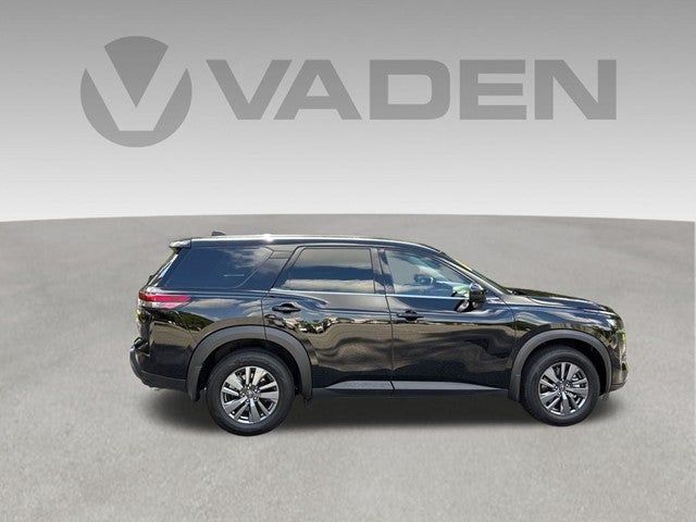 2026 Nissan Pathfinder S
