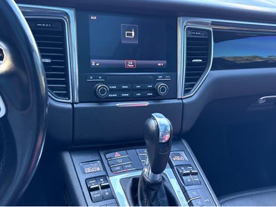 2017 Porsche Macan S