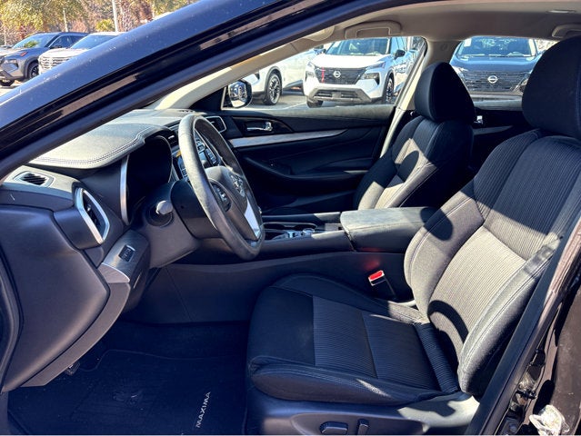 2017 Nissan Maxima S