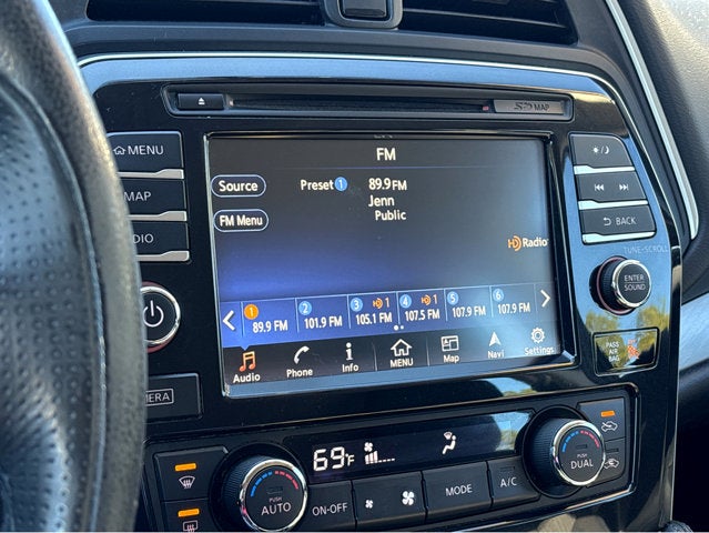 2017 Nissan Maxima S