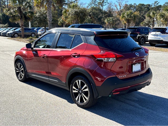 2020 Nissan Kicks SR