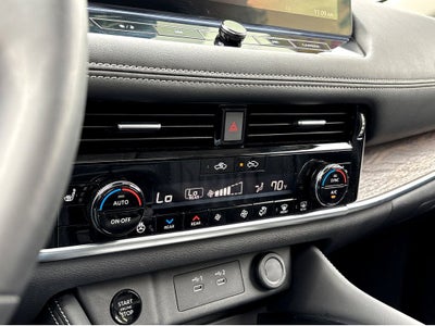 2025 Nissan Rogue Platinum