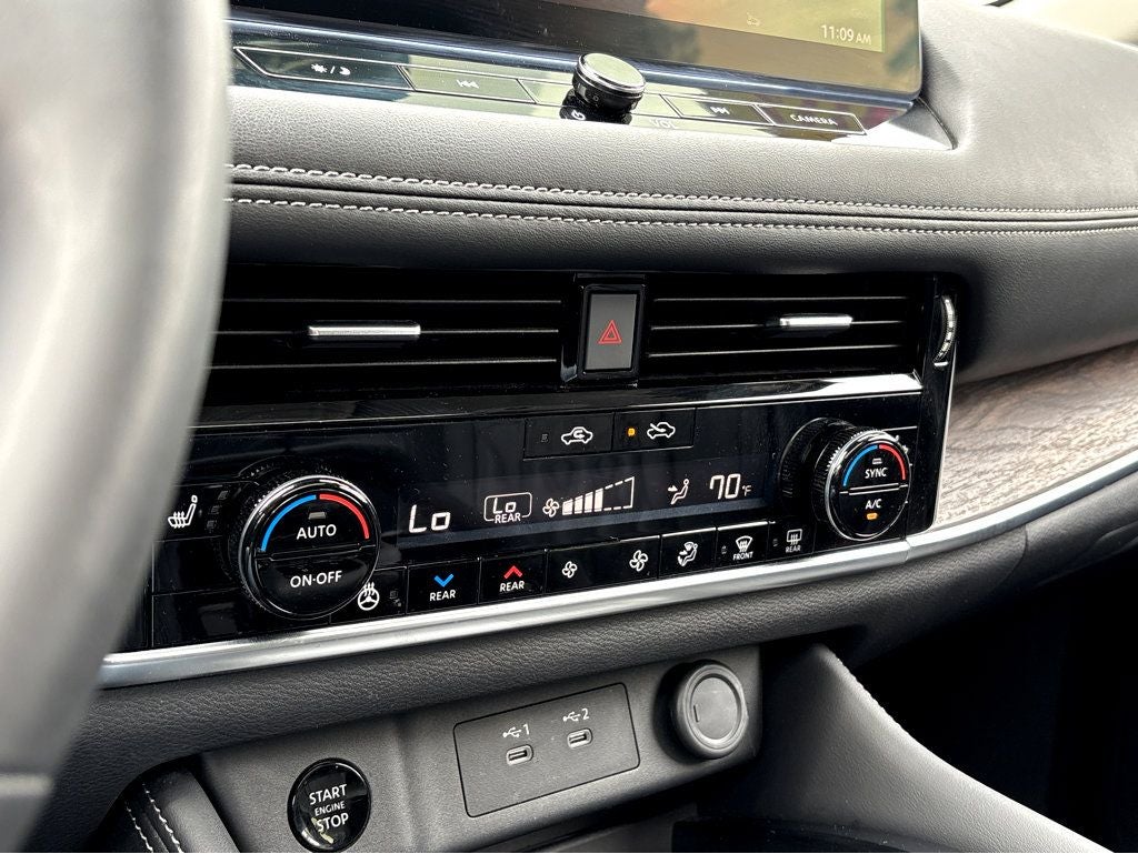 2025 Nissan Rogue Platinum