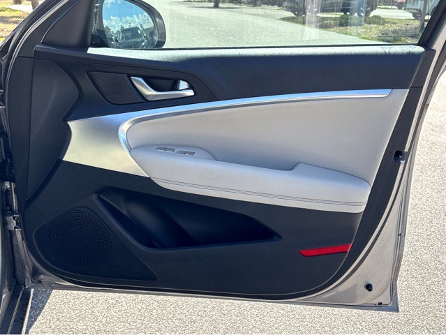 2021 Genesis G70 2.0T