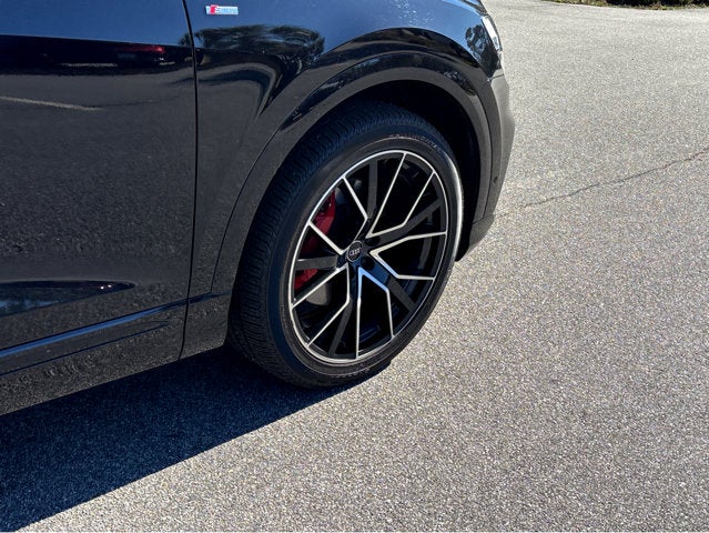 2021 Audi Q8 Premium Plus