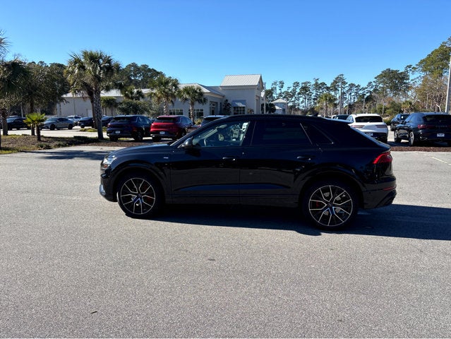 2021 Audi Q8 Premium Plus