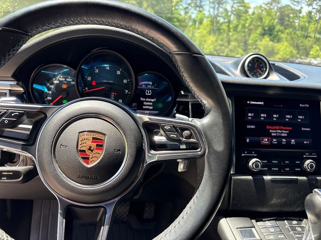 2018 Porsche Macan Base