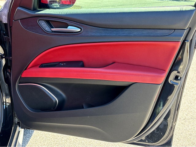 2020 Alfa Romeo Stelvio Base