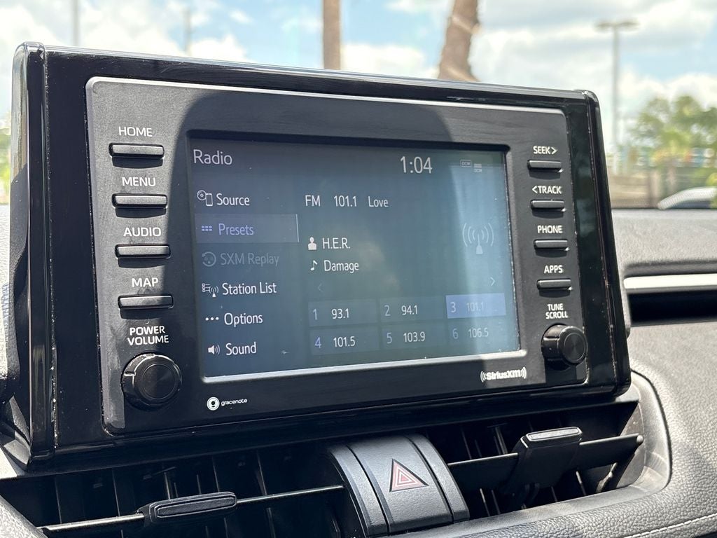 2020 Toyota RAV4 XLE