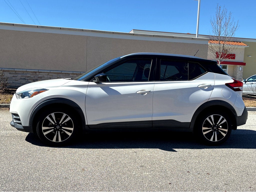 2020 Nissan Kicks SV