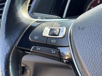 2019 Volkswagen Jetta R-Line