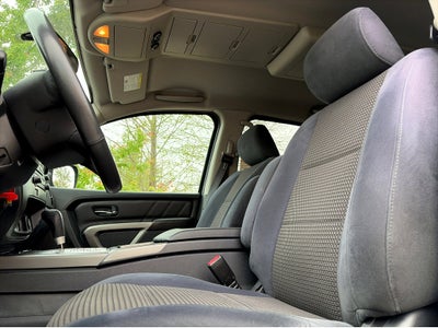 2015 Nissan Armada SV