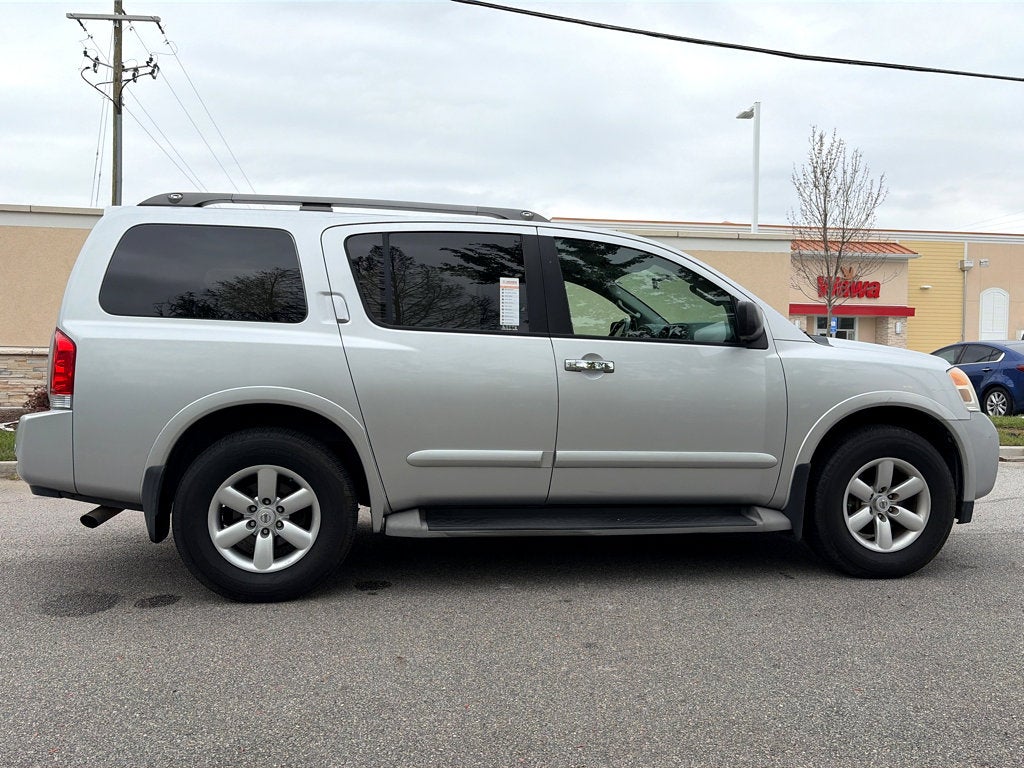 2015 Nissan Armada SV