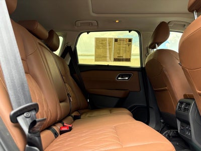 2024 Nissan Rogue Platinum
