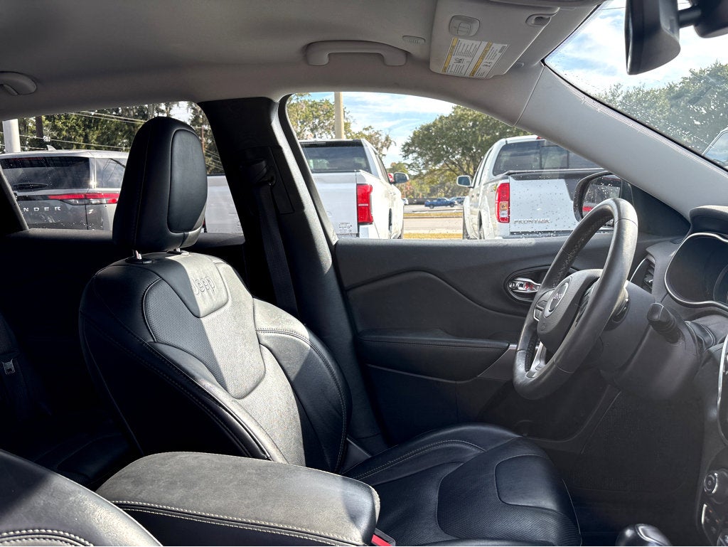 2022 Jeep Cherokee Latitude Lux