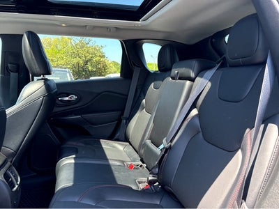 2022 Jeep Cherokee Trailhawk