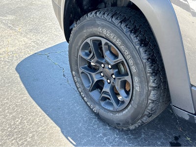 2022 Jeep Cherokee Trailhawk