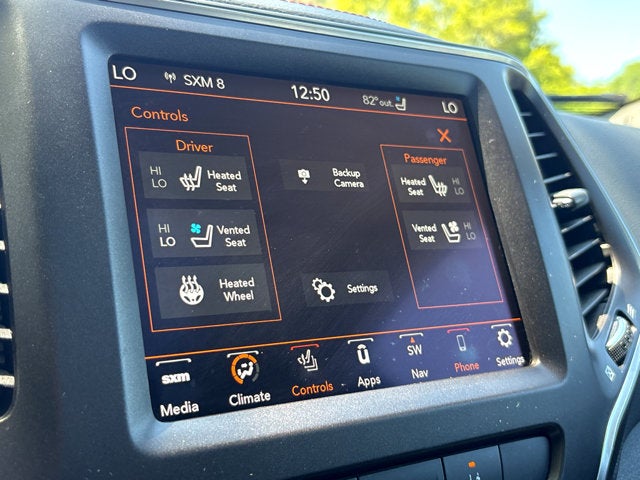 2022 Jeep Cherokee Trailhawk