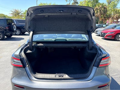 2023 Nissan Maxima SV