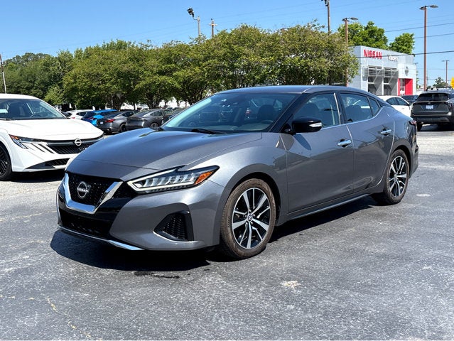 2023 Nissan Maxima SV
