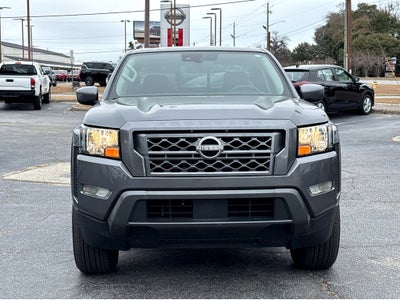 2023 Nissan Frontier SV