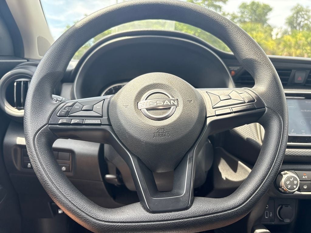 2024 Nissan Kicks S