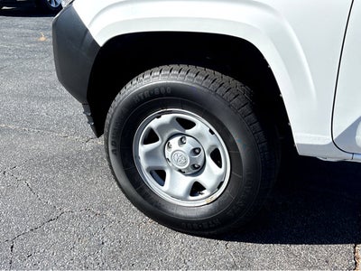 2022 Toyota Tacoma 2WD SR