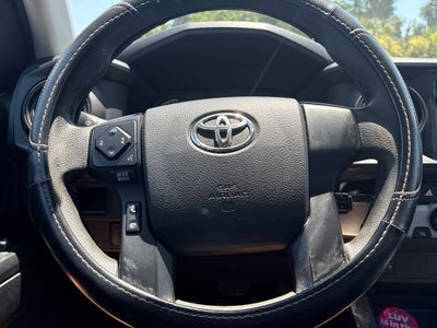 2016 Toyota Tacoma SR