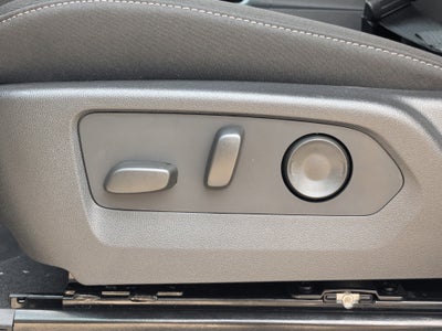 2024 Chevrolet Colorado 2WD LT