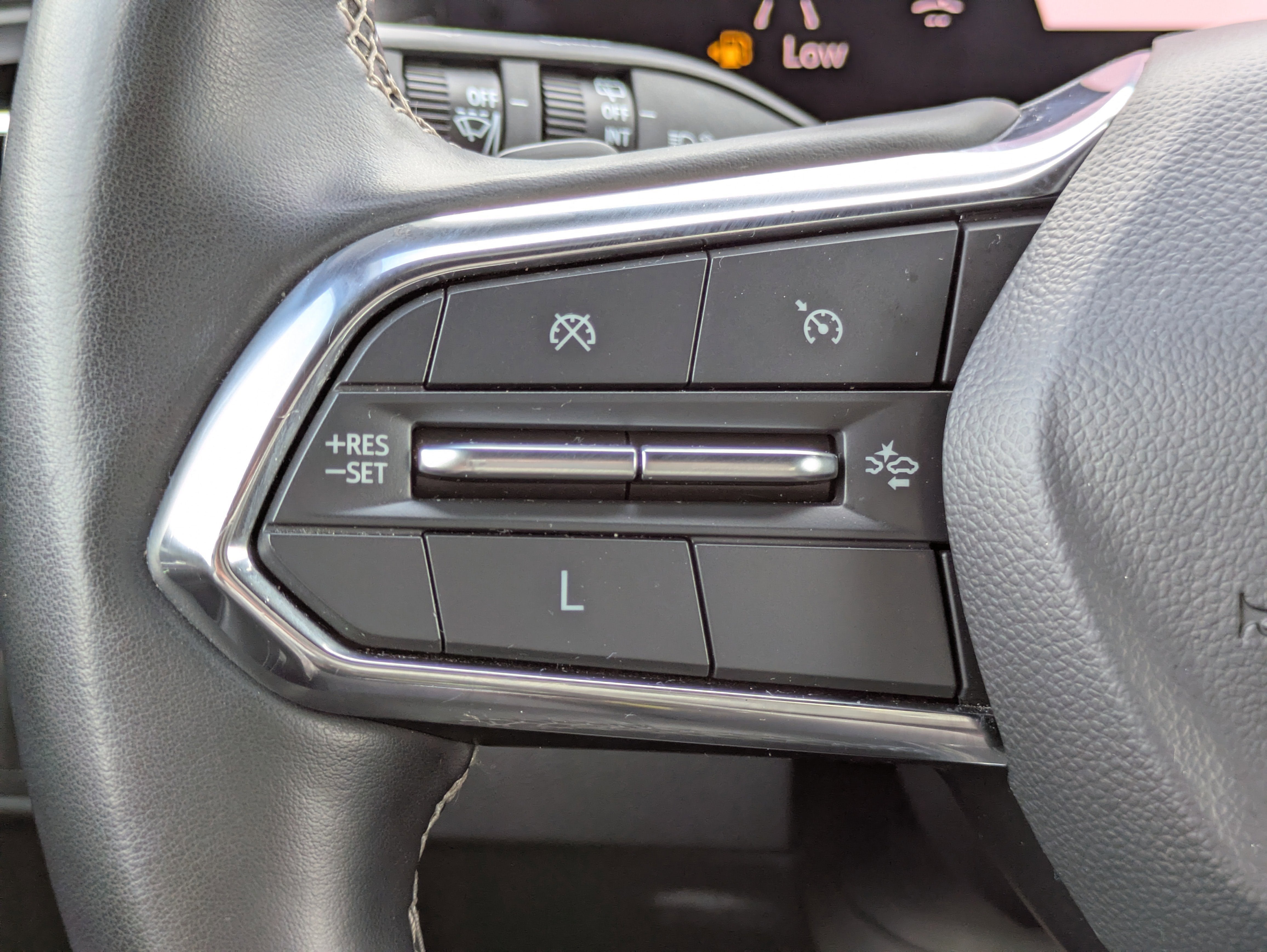 2024 Chevrolet Traverse FWD LT