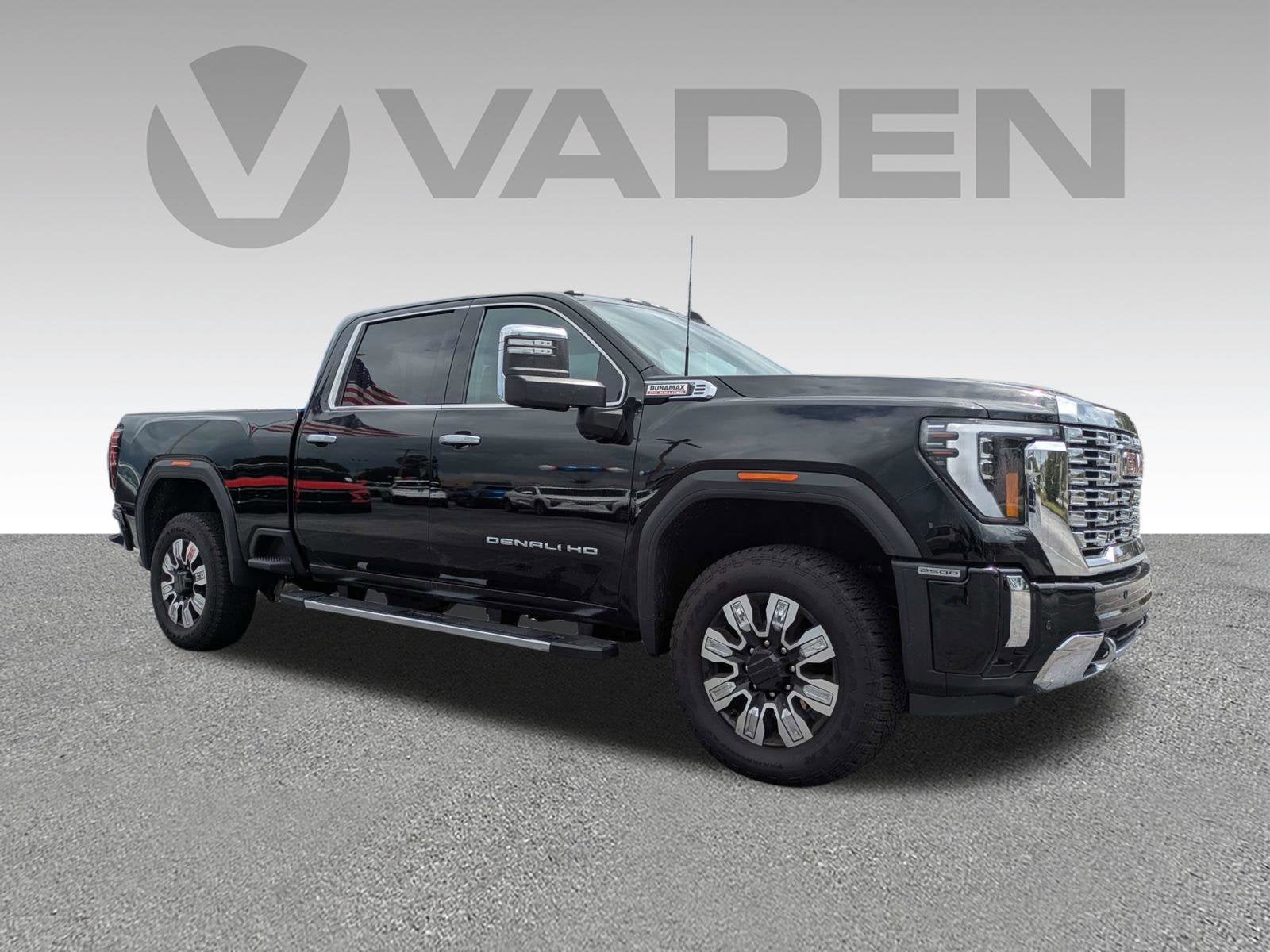 2025 GMC Sierra 2500HD Denali