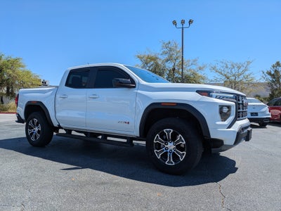 2024 GMC Canyon 4WD AT4