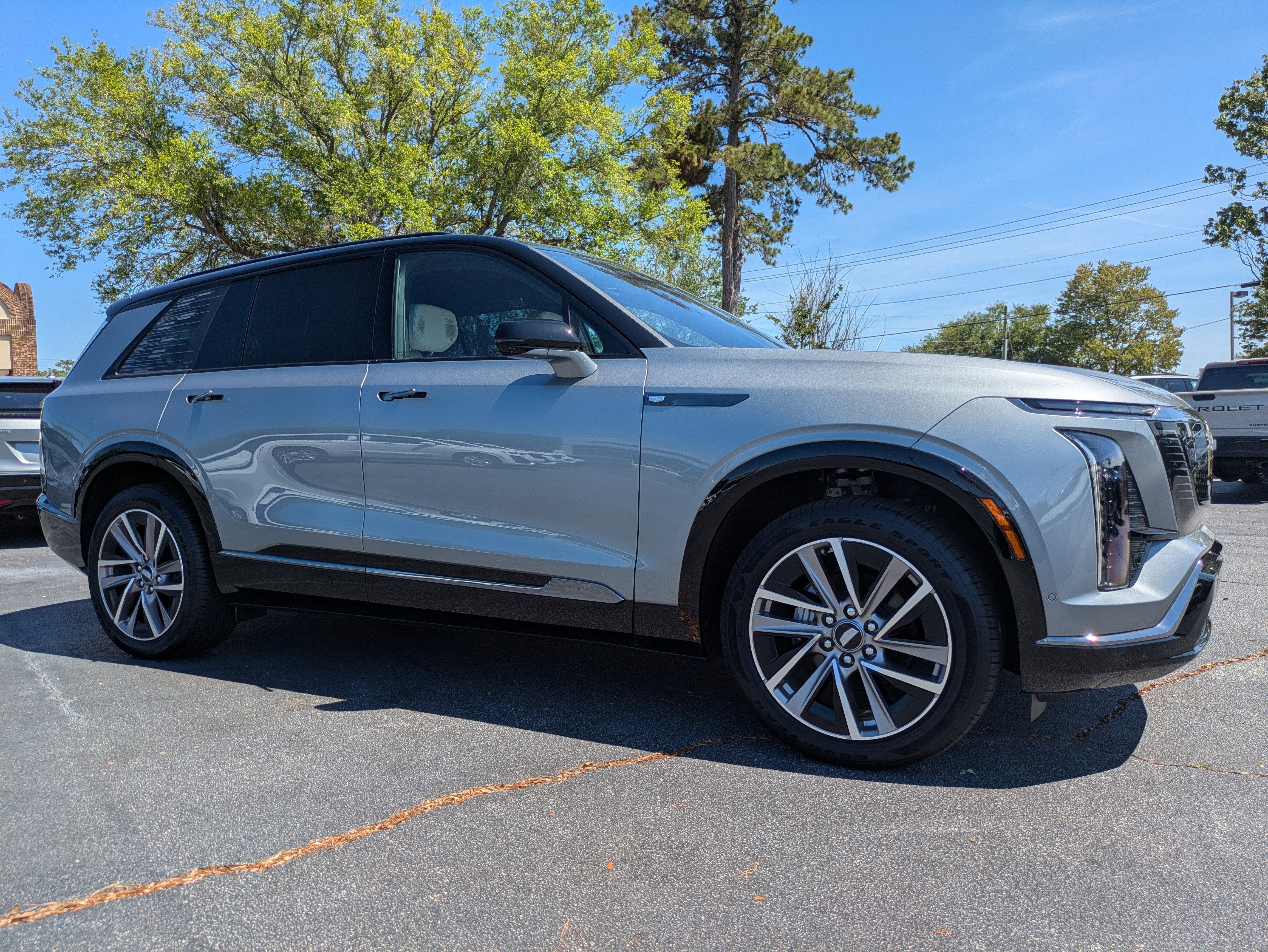2026 Cadillac VISTIQ Sport