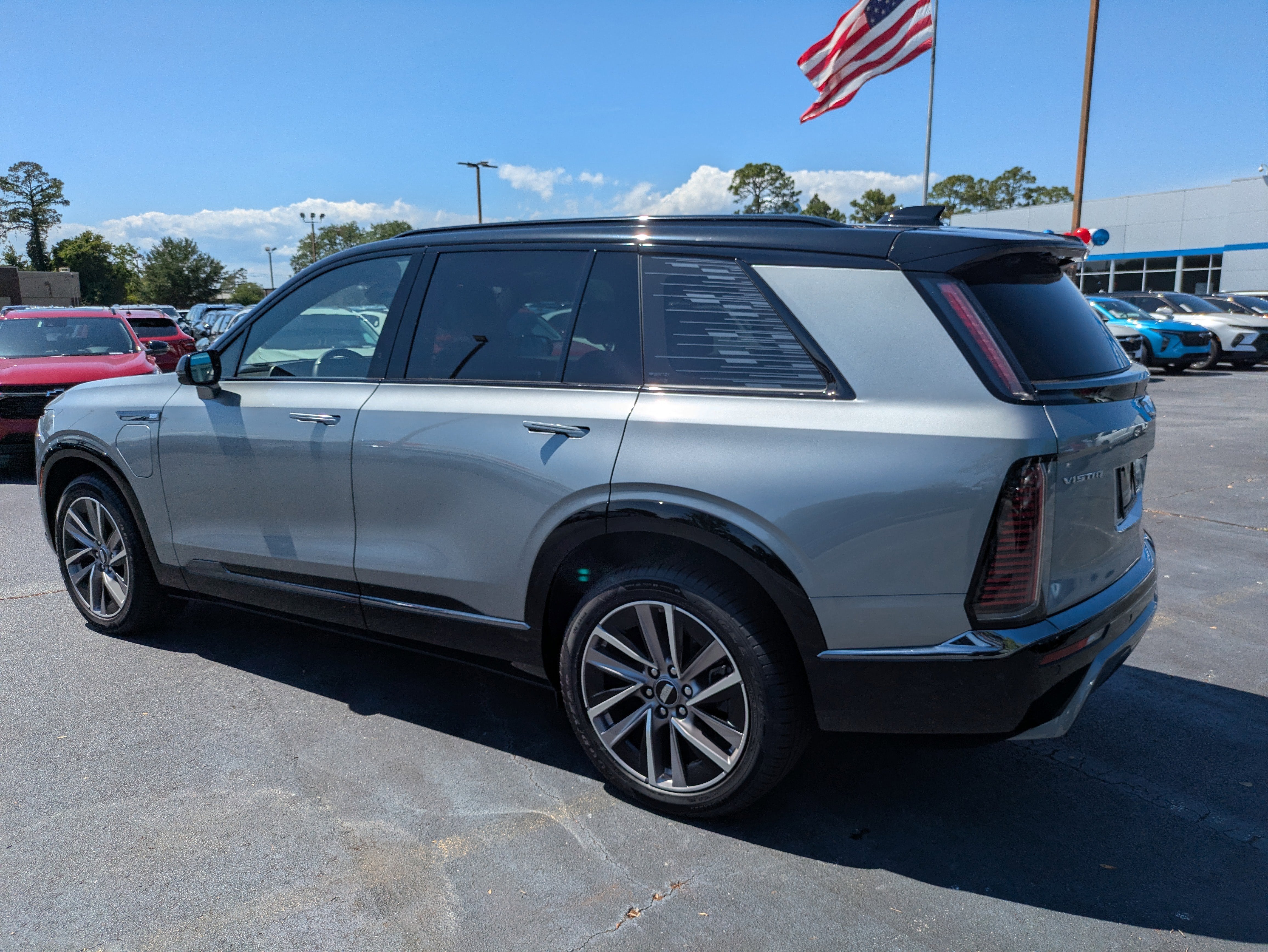 2026 Cadillac VISTIQ Sport