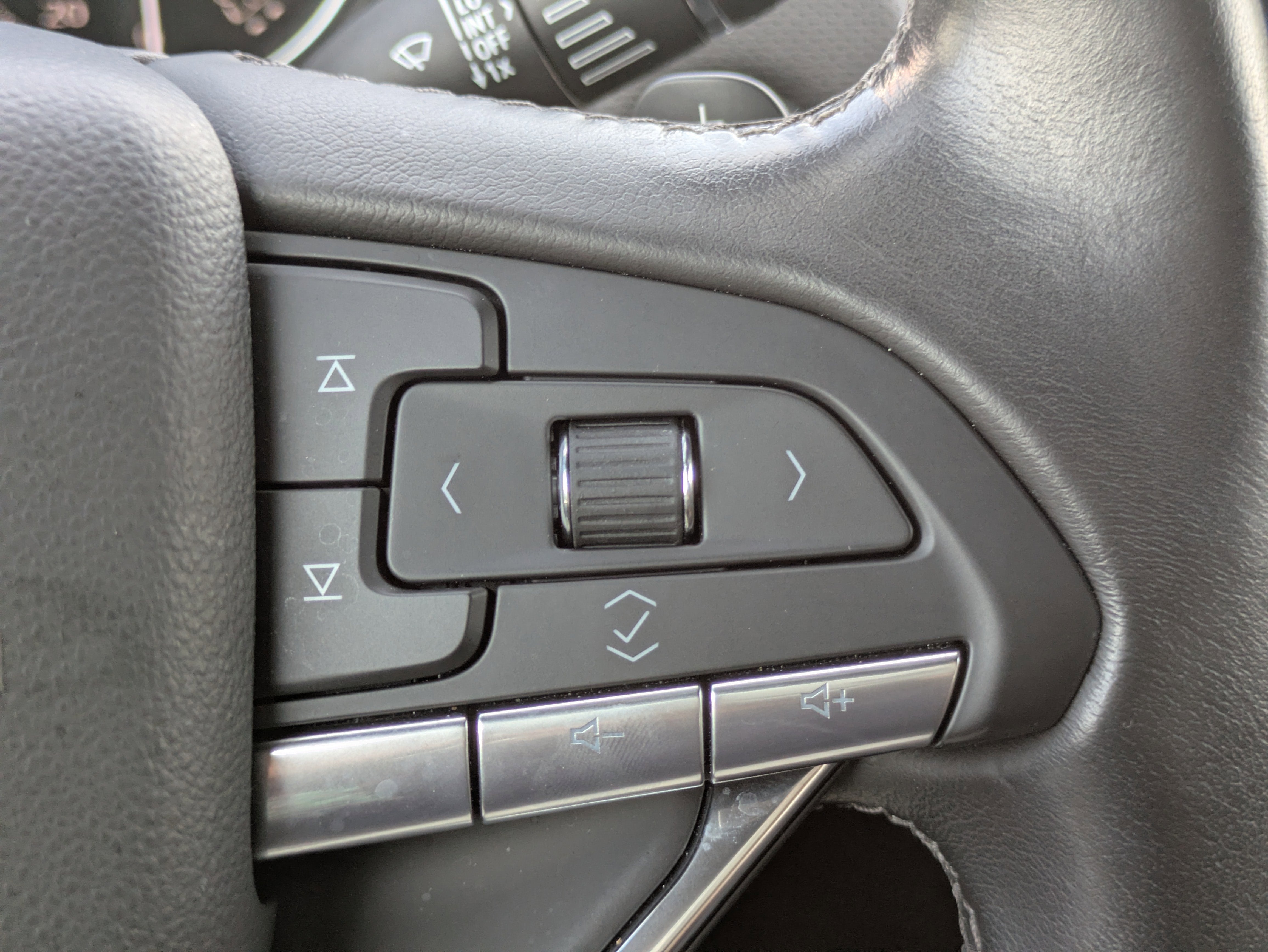 2024 Cadillac XT6 FWD Luxury