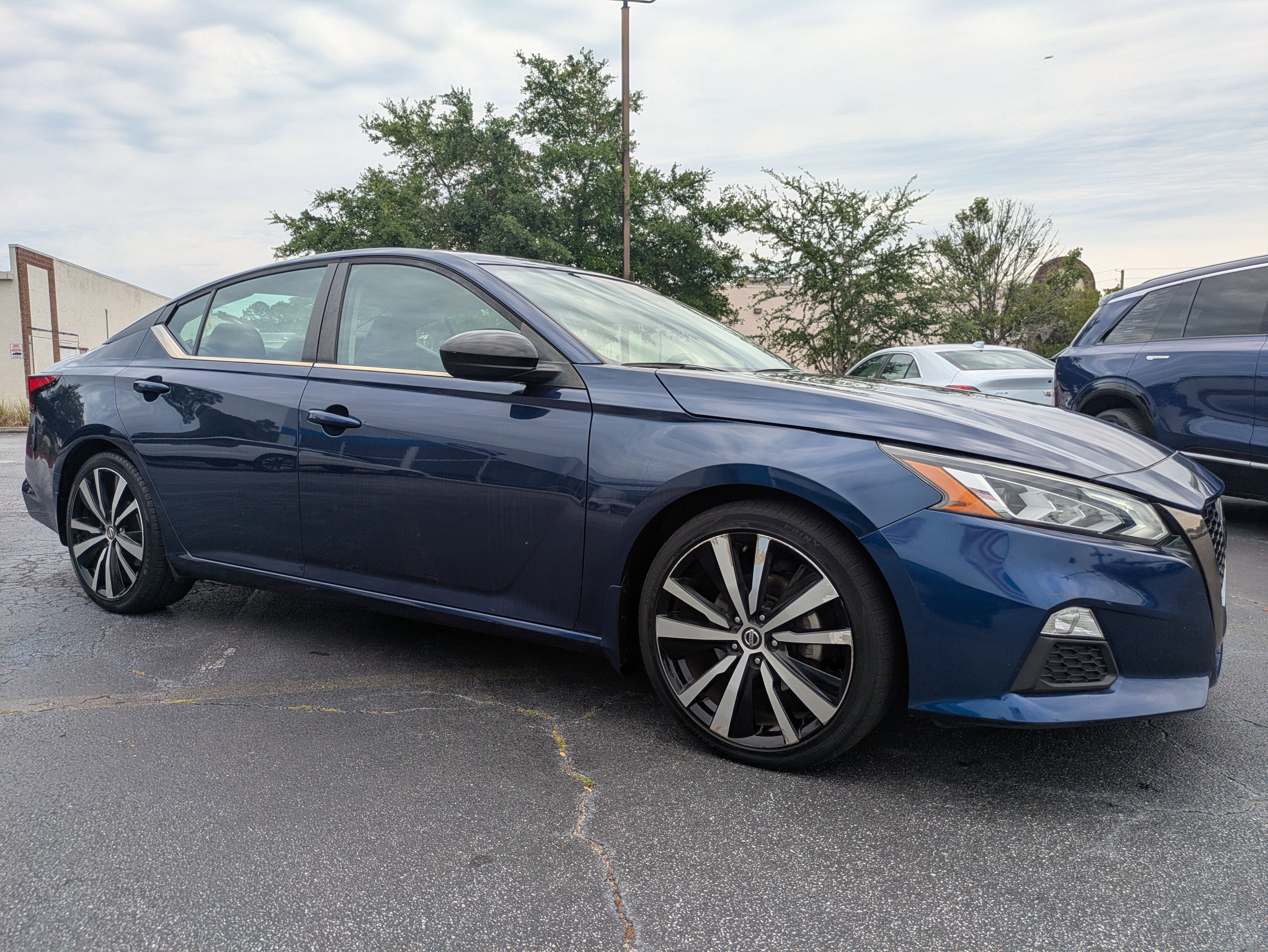 2022 Nissan Altima 2.5 SR